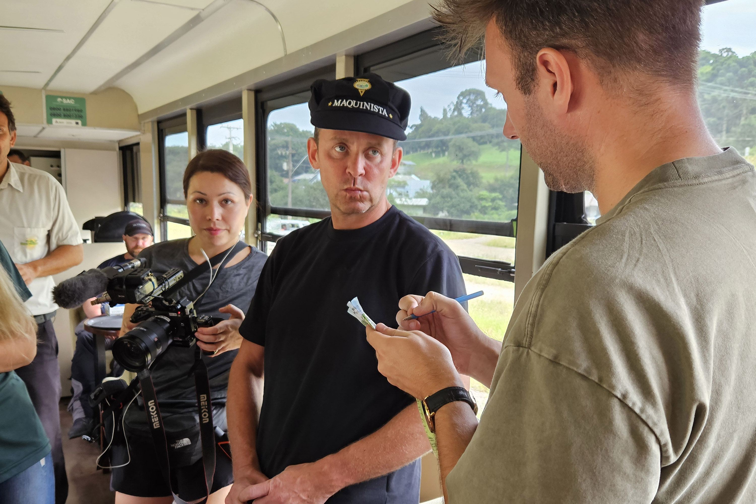 reality show da emissora inglesa BBC 003