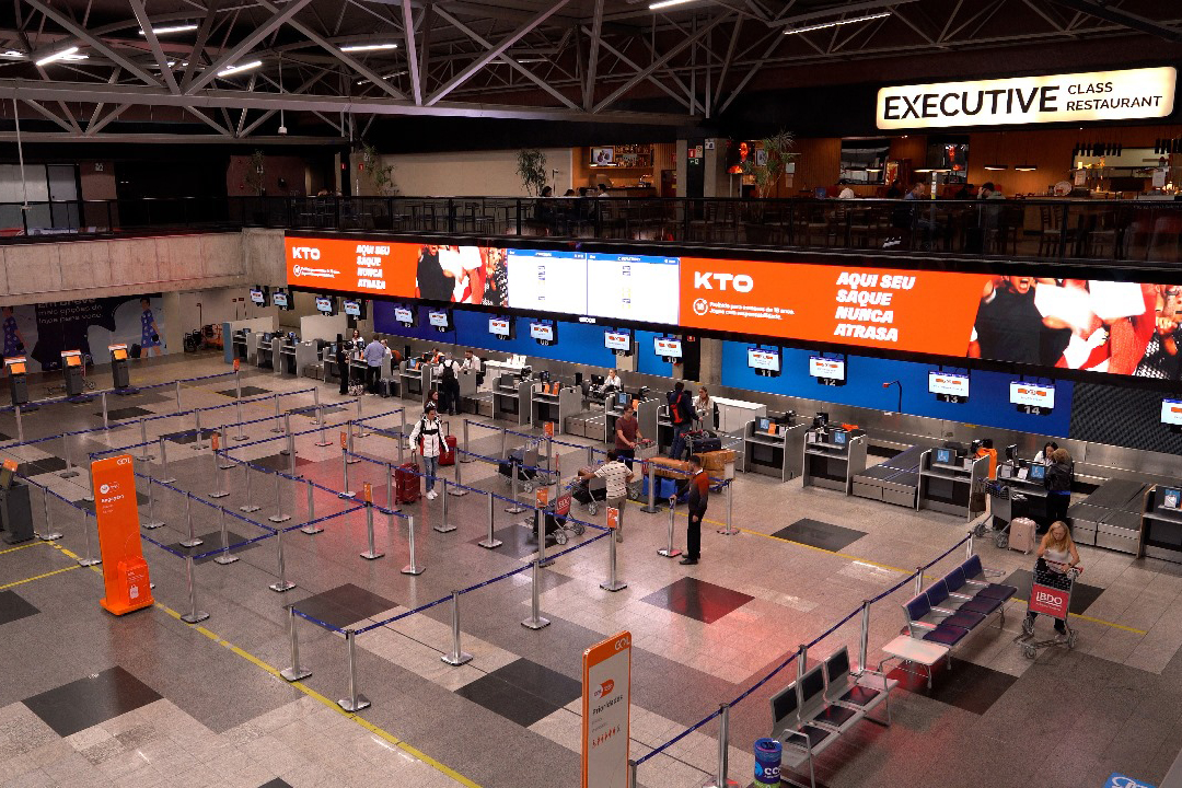 Malha aérea no Paraná 005