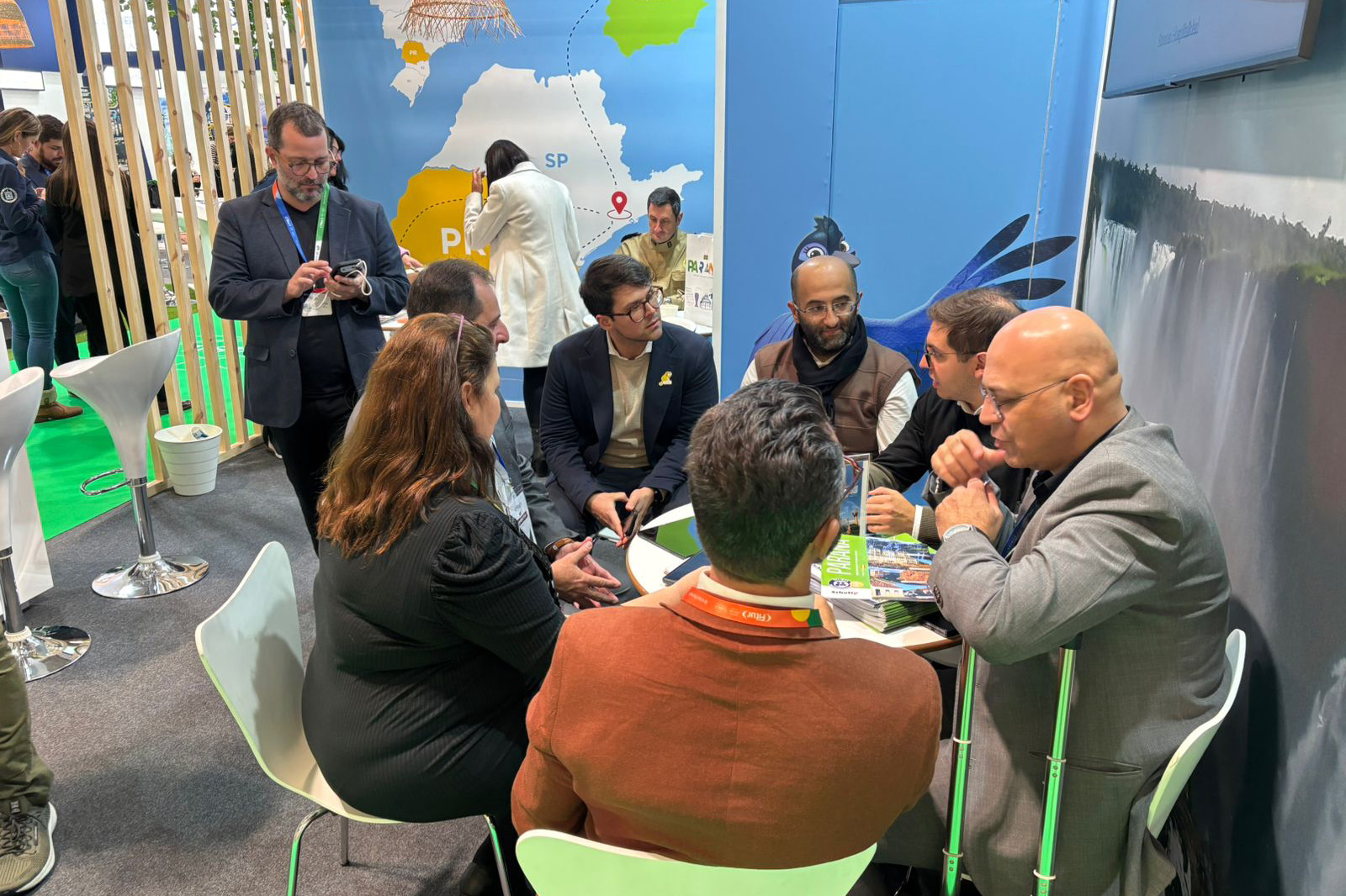 Na Espanha, Estado 002