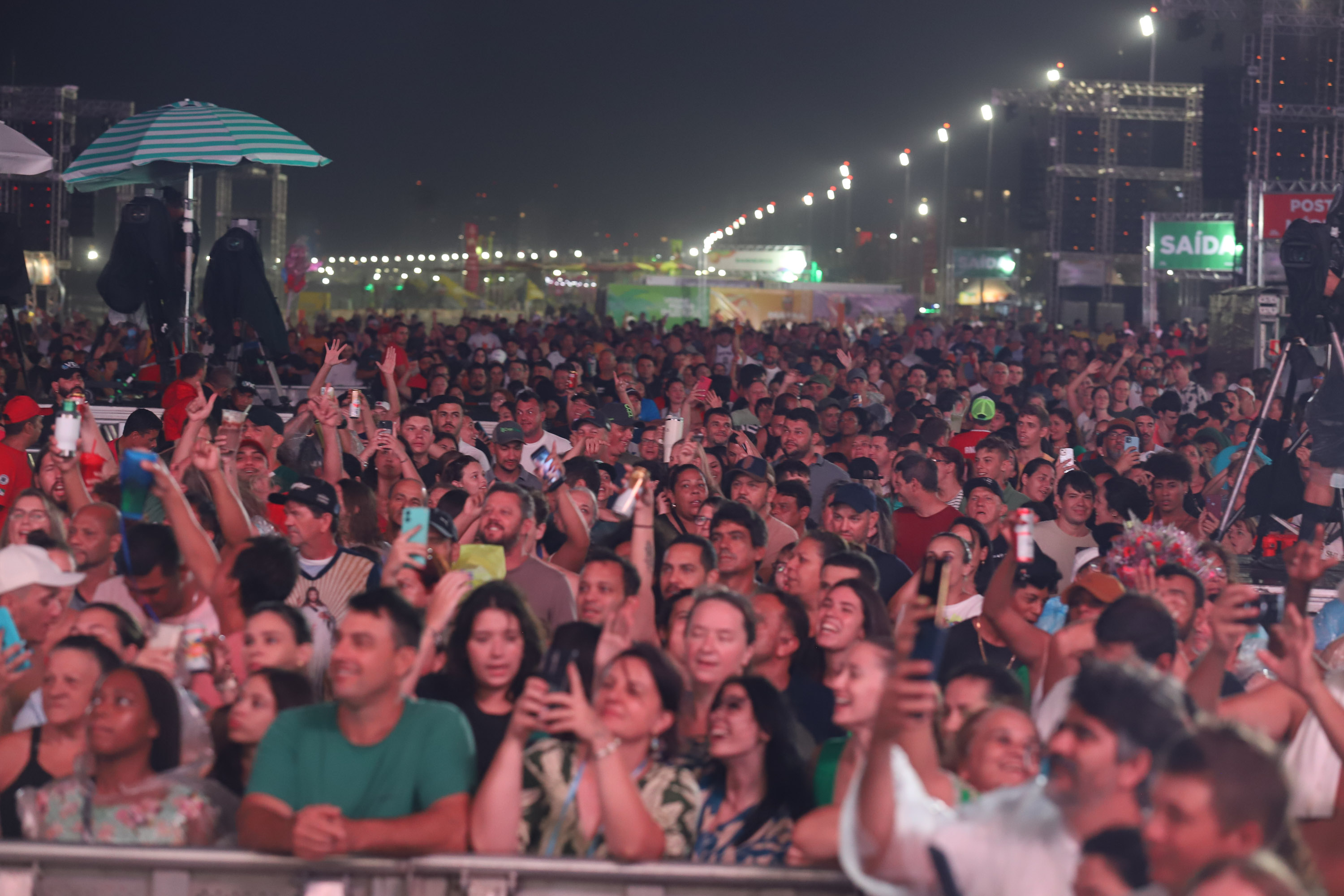 público superior a 200 mil 002