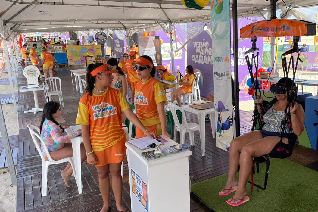 Posto de Atendimento de Caiobá amplia ações do Verão Maior e fortalece orientação turística