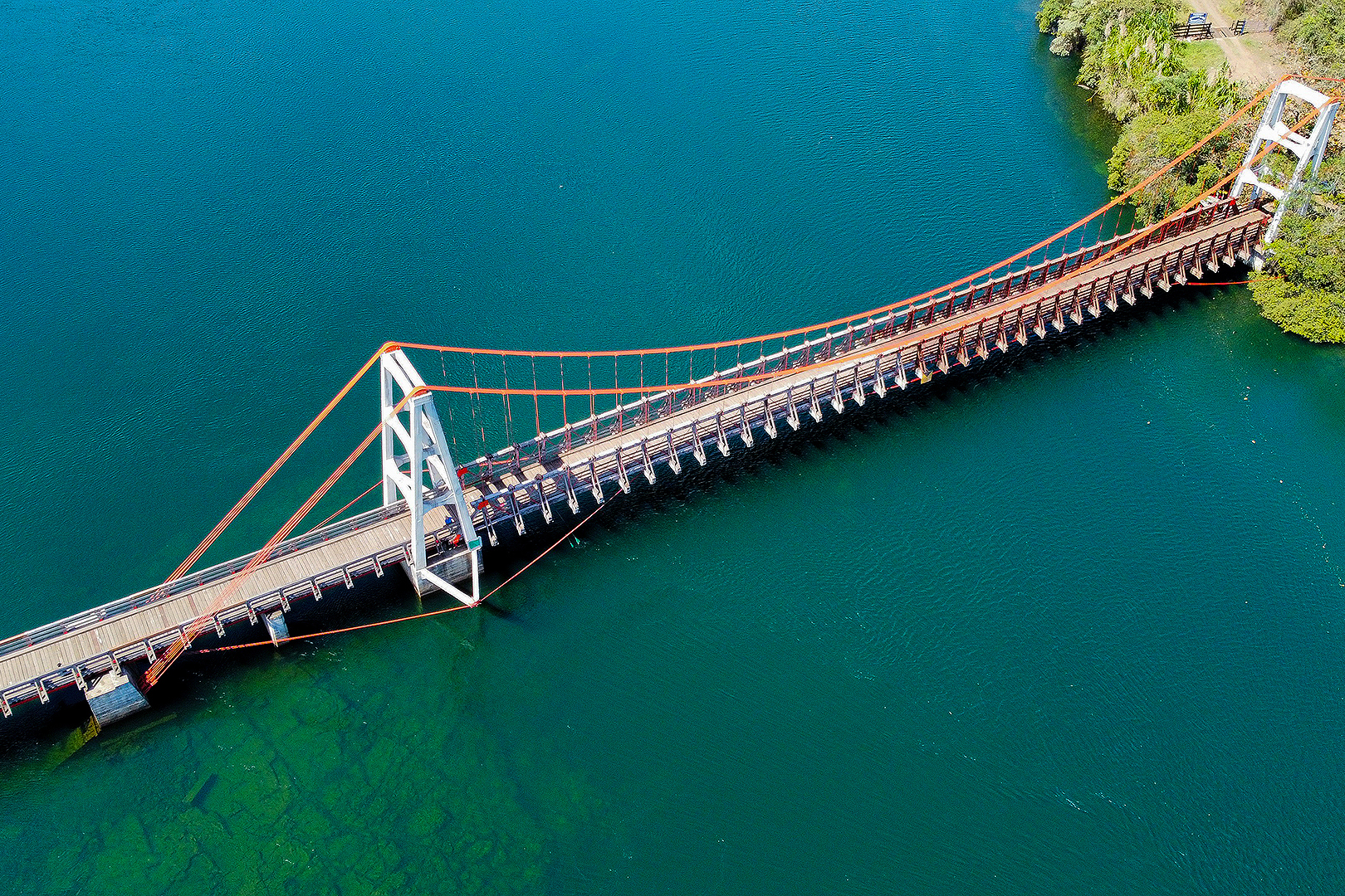Estado fortalece infraestrutura turística com obras, sinalização e novos equipamentos