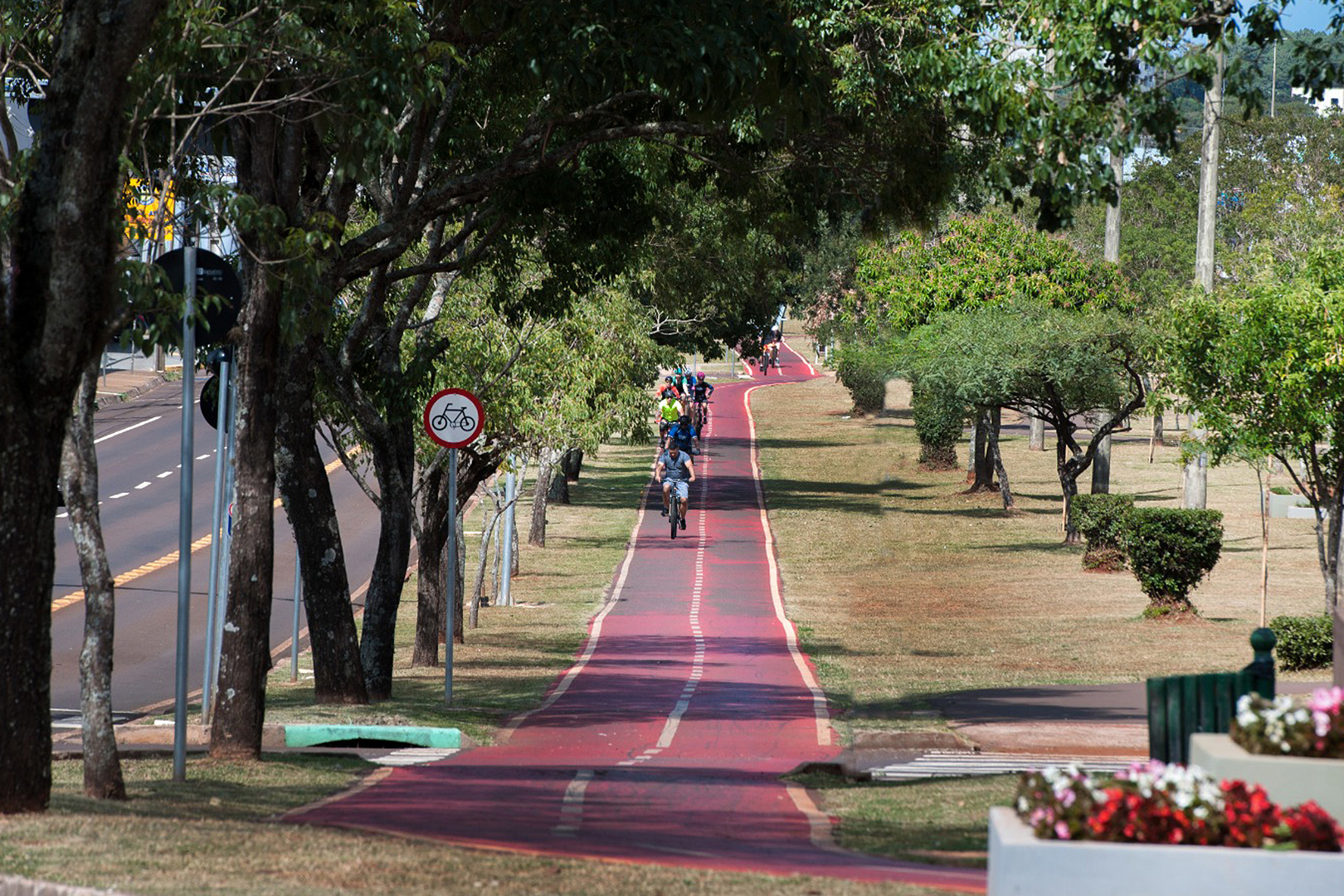 Festas, cultura, gastronomia e feiras enriquecem o turismo do Paraná em março