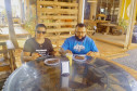 Pastel com massa de café 004
