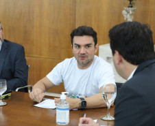 ministro turismo 001
