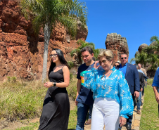 visita ministro 010