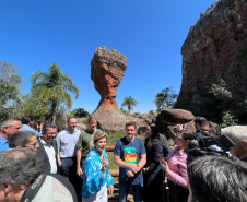 visita ministro 009