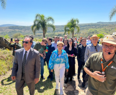 visita ministro 012