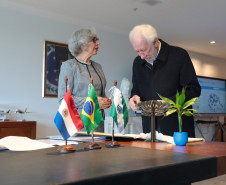Embaixadora do Paraguai 001