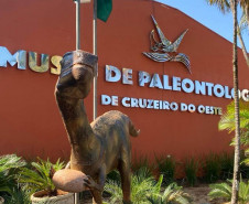 Vale dos Dinossauros 003