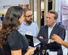 Estado participa de congresso 008