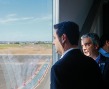 Aeroporto de Londrina 001