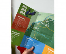 seleção de produtos em materiais promocionais 002