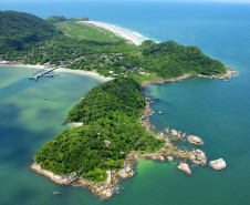 Booking elenca os cinco destinos 002