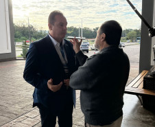 Viaje Paraná capacita 450 agentes 0011