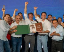 Estado vai investir R$ 200 milhões para construção do Centro de Convenções e Eventos do Oeste