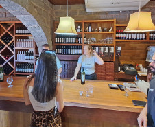 Impulsionado pela Região Metropolitana de Curitiba e recuperação do Interior, Turismo do Paraná cresce 15,4% e gera 5.650 novos empregos em 2025