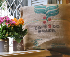 Festas, celebrações religiosas, cultura e esportes movimentam o turismo do Paraná em abril