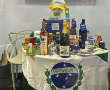 Paraná mostra diversidade e gastronomia típica no Salão Nacional do Turismo, no Ceará