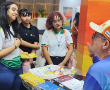 Paraná mostra diversidade e gastronomia típica no Salão Nacional do Turismo, no Ceará