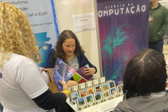 Com jogos didáticos 001