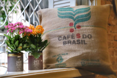 Festas, celebrações religiosas, cultura e esportes movimentam o turismo do Paraná em abril