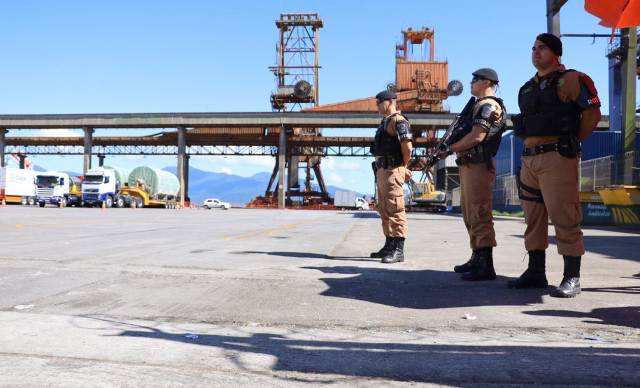 reforço policial 009