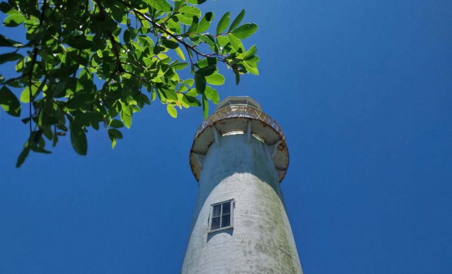 turista na ilha do mel 005