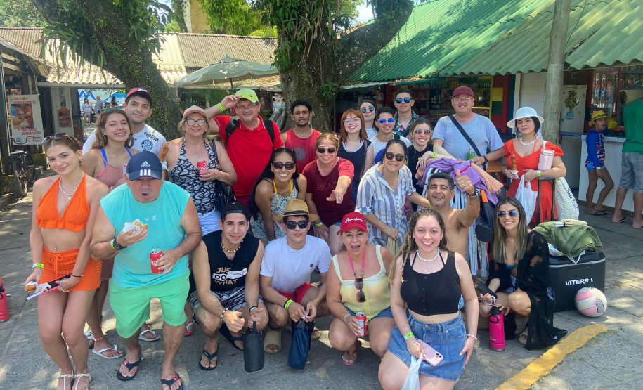 turista na ilha do mel 009