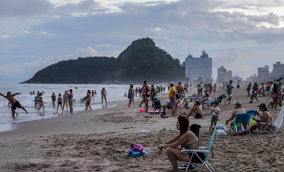 turismo cresce 2% no Paraná em janeiro, aponta IBGE 003