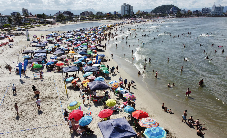 Pesquisa de hábitos sobre turismo 002