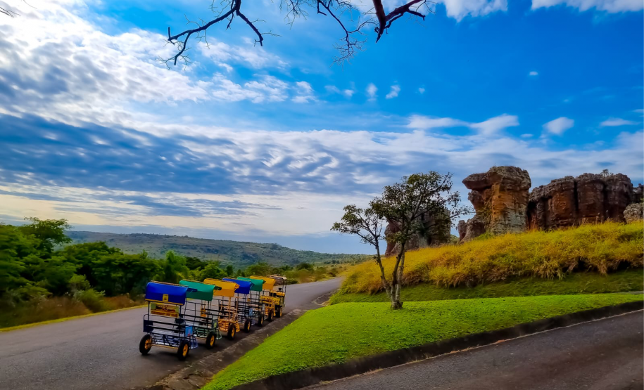 Programação especial no Parque Estadual de Vila Velha 003