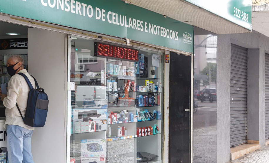 Serviços crescem turismo avança 002