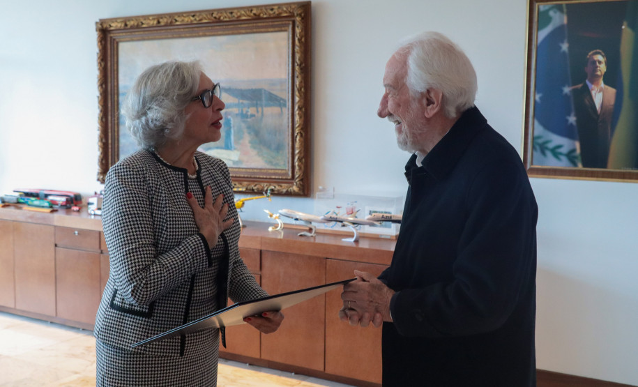 Embaixadora do Paraguai 006