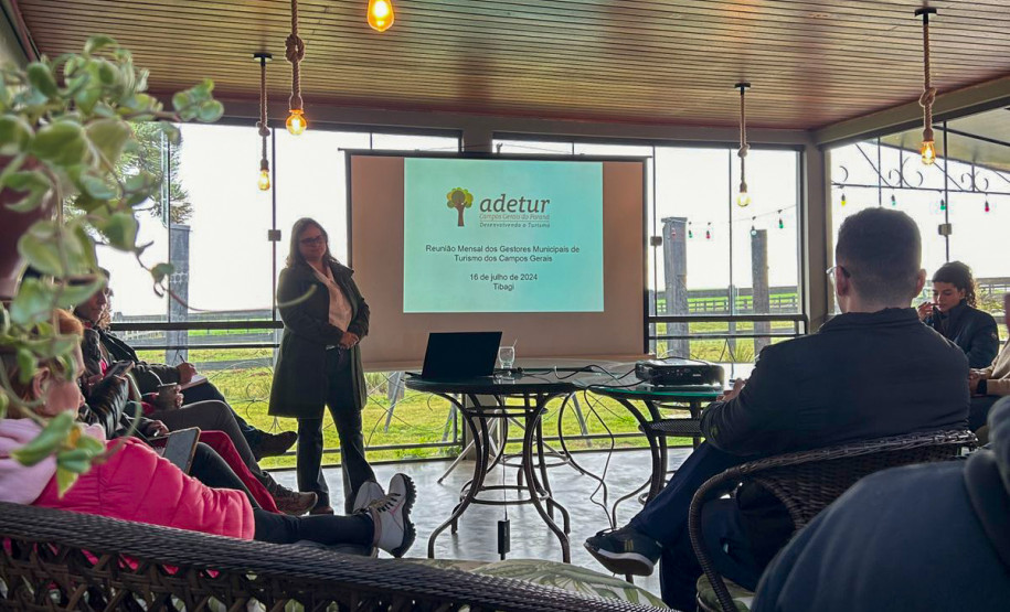 Projeto Turismo na Escola 003