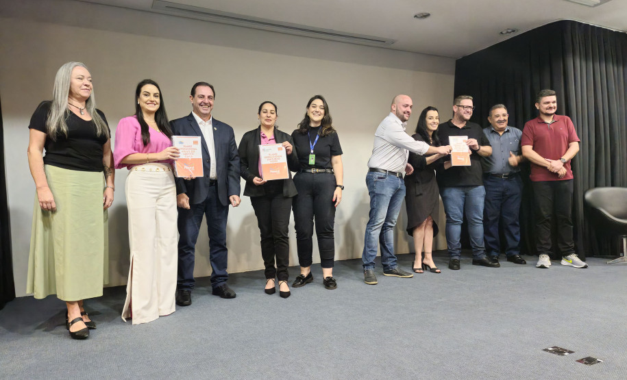 Turismo reúne instâncias regionais  002