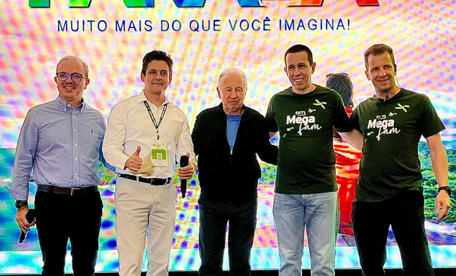 agentes de viagens são capacitados 009