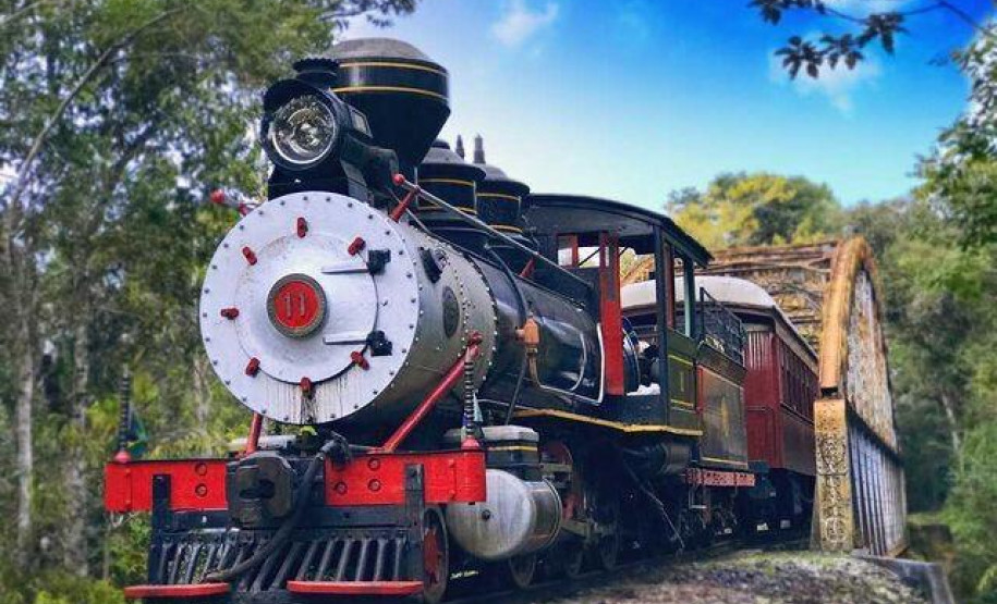 passeio de trem  do verão 001