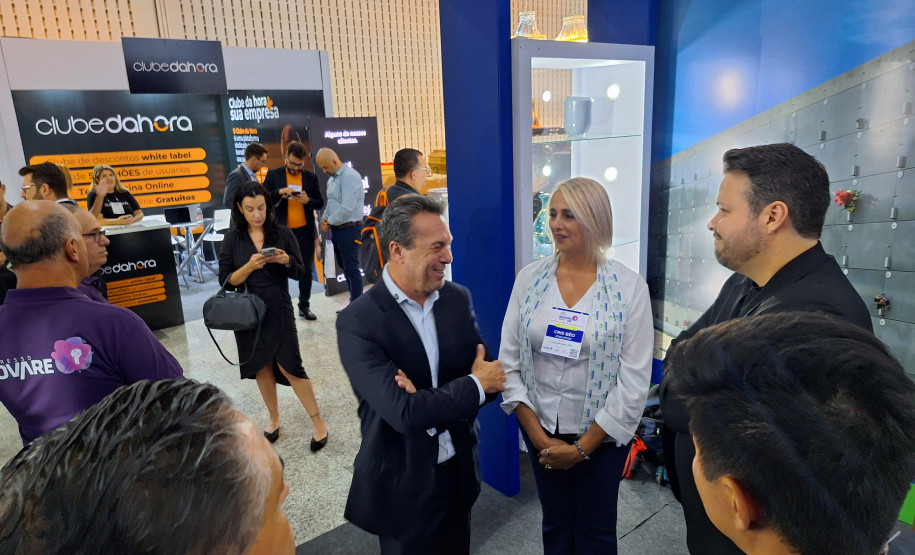 Estado participa de congresso 006