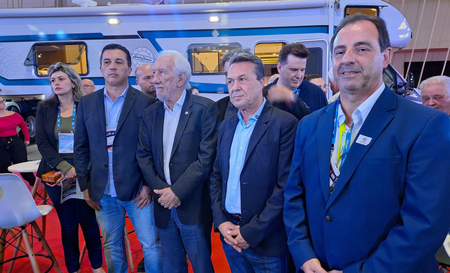 8 expo motor home 007