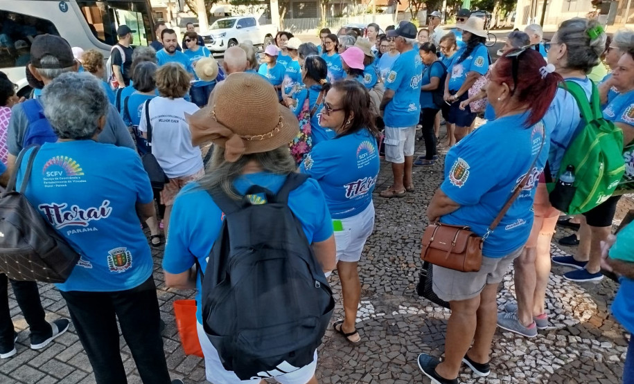 Paraná + Viagem leva 110 pessoas 002