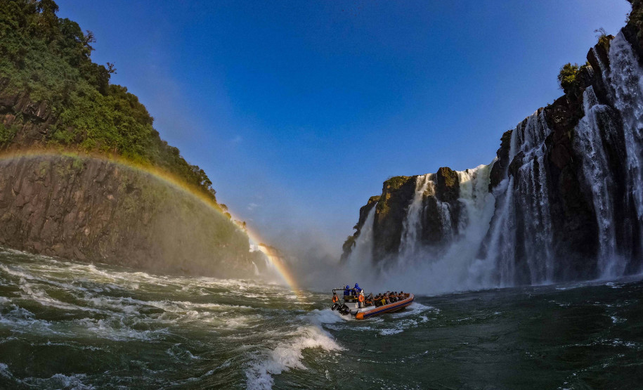 Paraná foi o terceiro maior portão de entrada de turistas 001