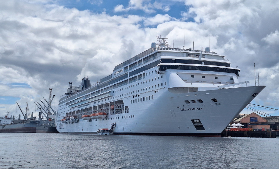 temporada de cruzeiros em Paranaguá 002