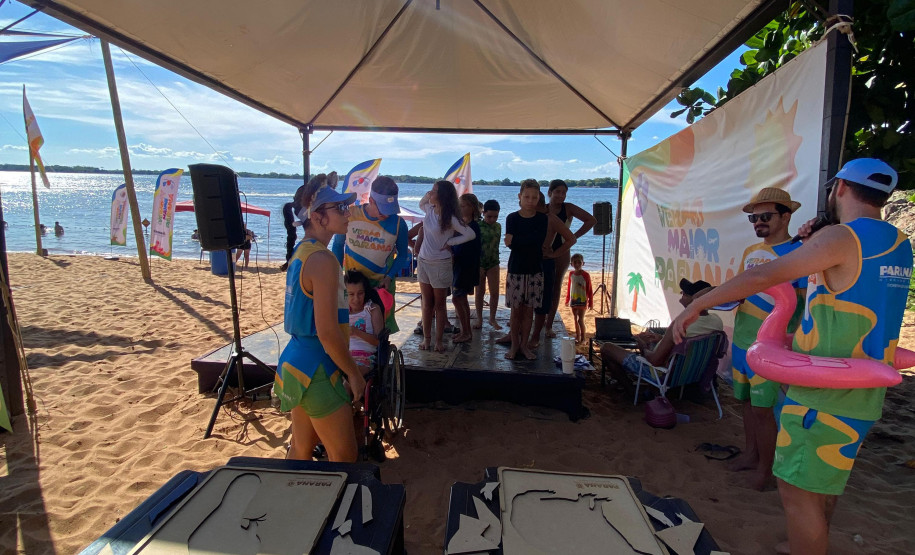 Brinquedos e jogos temáticos 006