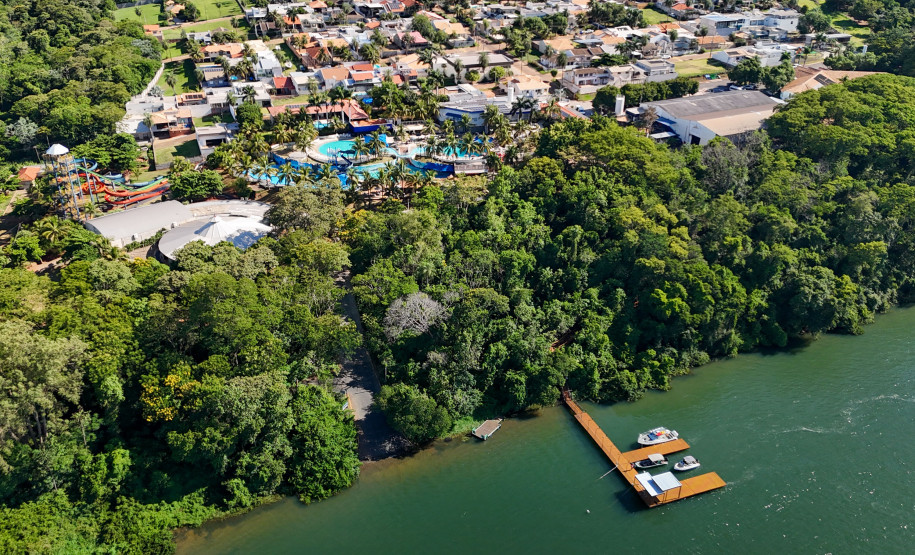 Turismo no Rio Paraná 0010