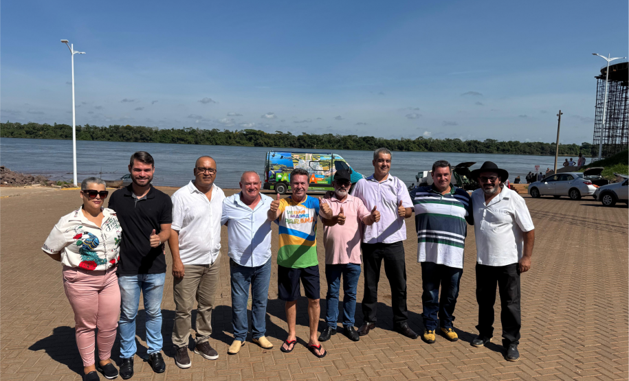 Turismo no Rio Paraná 11