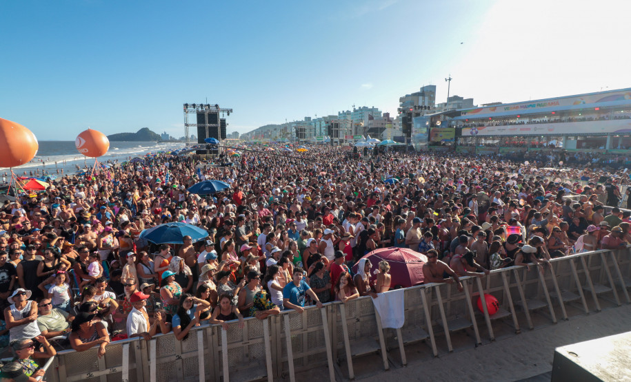 público superior a 200 mil 006