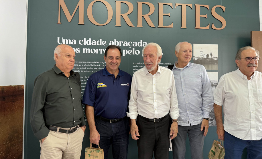 Estrada de Ferro Paranaguá desenvolvimento 007