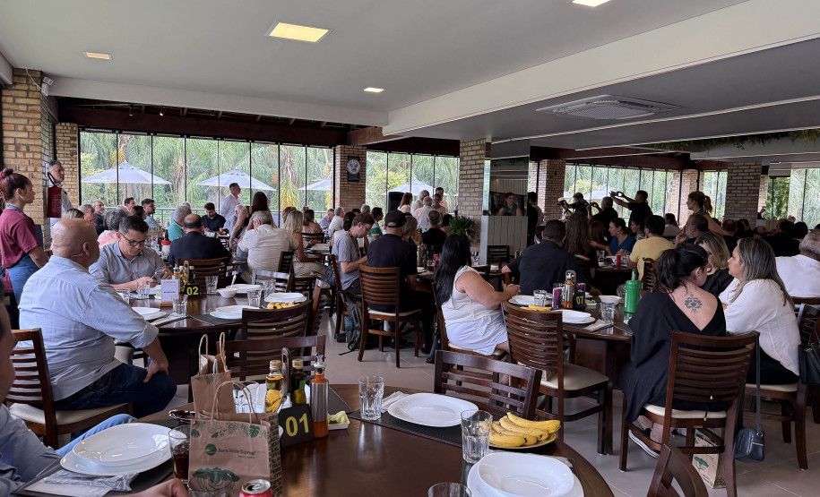 Estrada de Ferro Paranaguá desenvolvimento 008