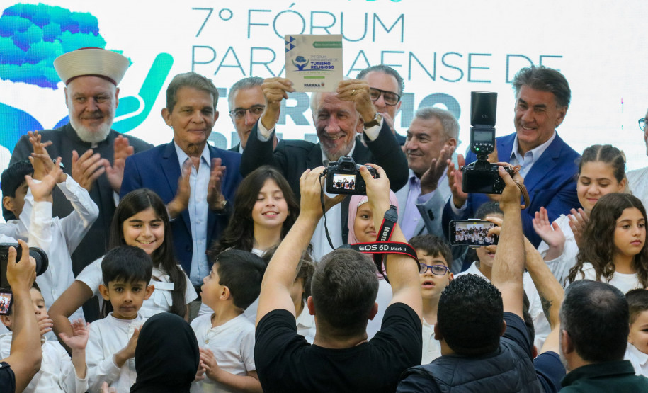 Fórum, Paraná promove interreligiosidade 0013